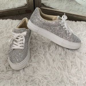 603.Betsey Johnson Sidny rhinestone sneakers